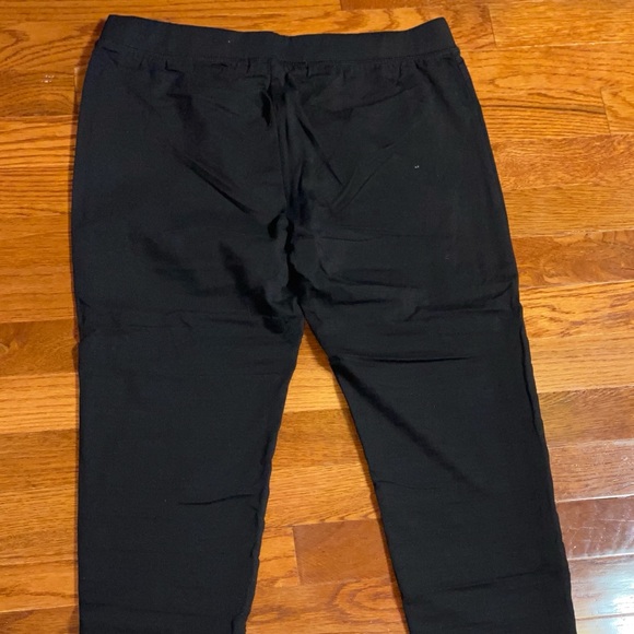 Stylish Black Pant/Leggings - Picture 2 of 6